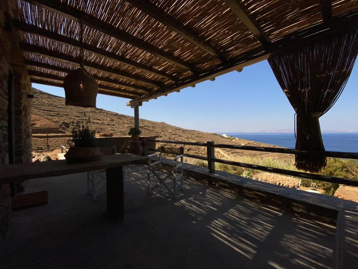 Aerino Seaside Villa Agios Romanos Luaran gambar